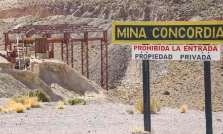 Minera canadiense afirma que siguen desaparecido cinco trabajadores