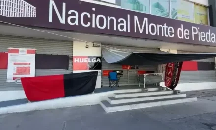 Se mantiene la huelga en el Monte de Piedad