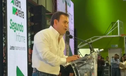 Presenta Álvaro Moreira su informe legislativo