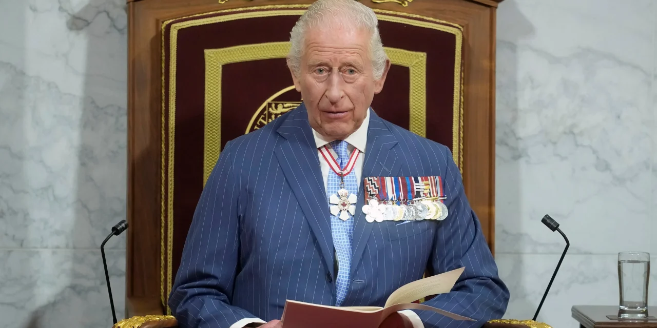 Rey Carlos III rompe el silencio tras el arresto de su hermano,  Andrés de Windsor