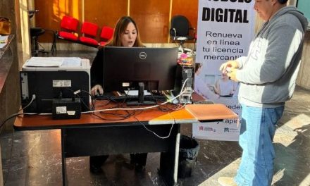 Aumenta más del 60 por ciento la renovación digital de licencias mercantiles en Torreón