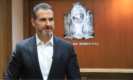 Adrián de la Garza buscará la gubernatura de Nuevo León: PRI confirma su candidatura para 2027