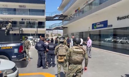 Denuncian presunto fraude en asesorías para pensión en Saltillo