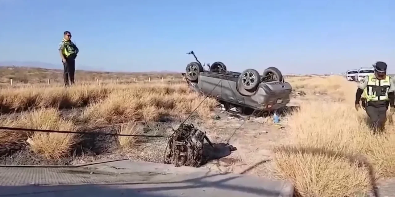 Doctor se convierte en paciente… se salva de milagro tras brutal volcadura en la Saltillo-Torreón