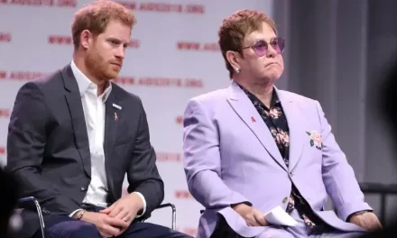 El príncipe Harry y Elton John exigen millonaria indemnización por invasión a su privacidad
