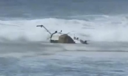Tragedia aérea en Hawaii; mueren tres personas tras desplome de helicóptero
