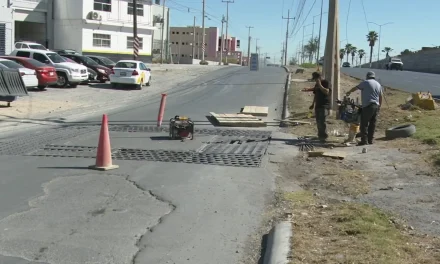 Inicia la reparación de rejillas en transitada vialidad de Ramos Arizpe
