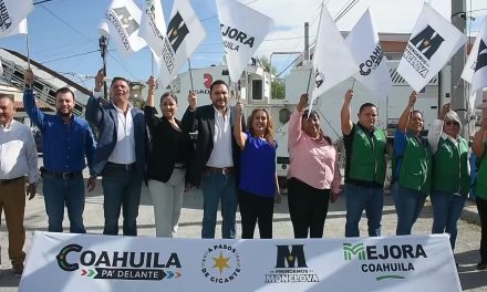 Inicia Carlos Villarreal trabajos de recarpeteo en colonia San Francisco de Monclova