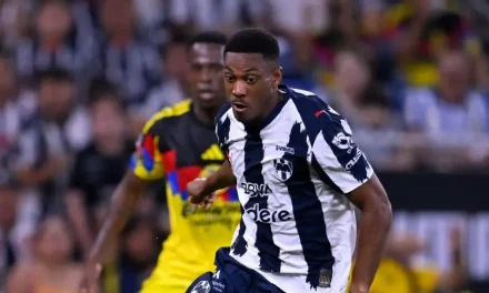 Martial desata crisis en Rayados tras negarse a jugar y es separado del plantel