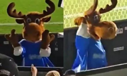 Video: Mascota ‘enloquece’ y le hace señas a la afición en el partido de León