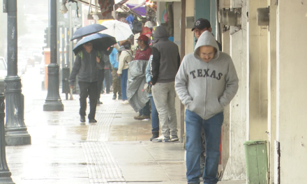 Lluvias dejan encharcamientos; las precipitaciones van a continuar