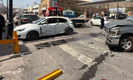 Muere mujer tras choque en cruce de Allende y Presidente Cárdenas en Saltillo