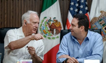 Refrendan hermanamiento alcalde Javier Díaz y mayor de Austin, Texas, Kirk Watson