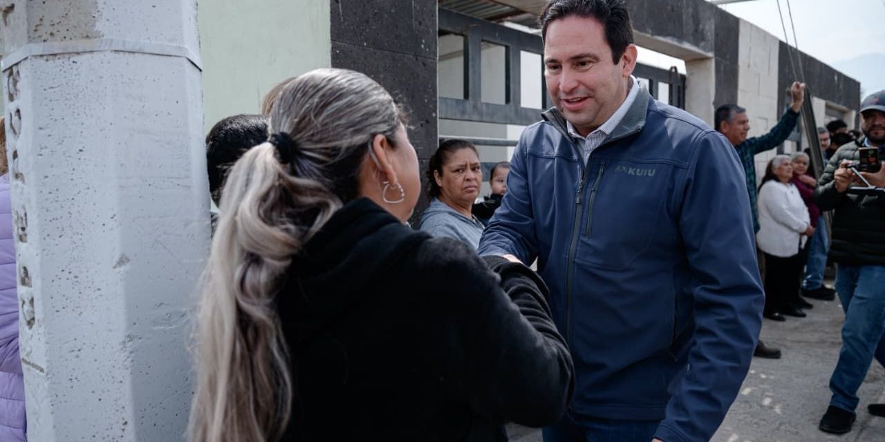 Arranca Javier Díaz más obras sociales en Saltillo