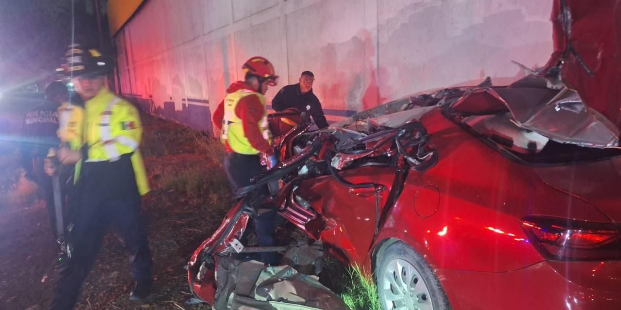 Muere conductor tras aparatosa volcadura en la carretera Saltillo–Monterrey