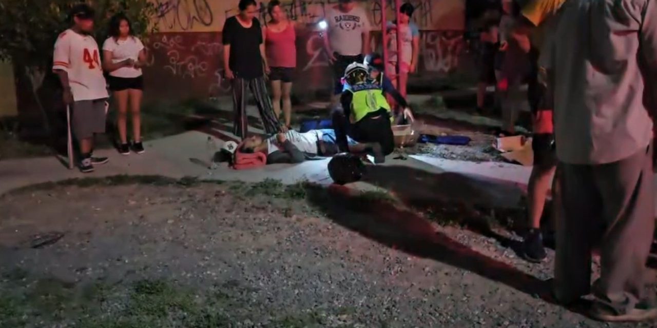 Arrollan a motociclista y lo dejan a su suerte en Saltillo