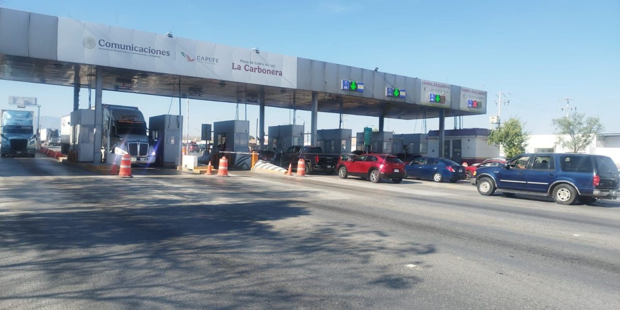 Aumenta flujo vehicular en carreteras de Coahuila