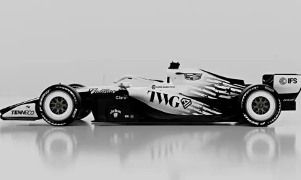 Checo Pérez y Bottas estrenan diseño en el monoplaza de Cadillac