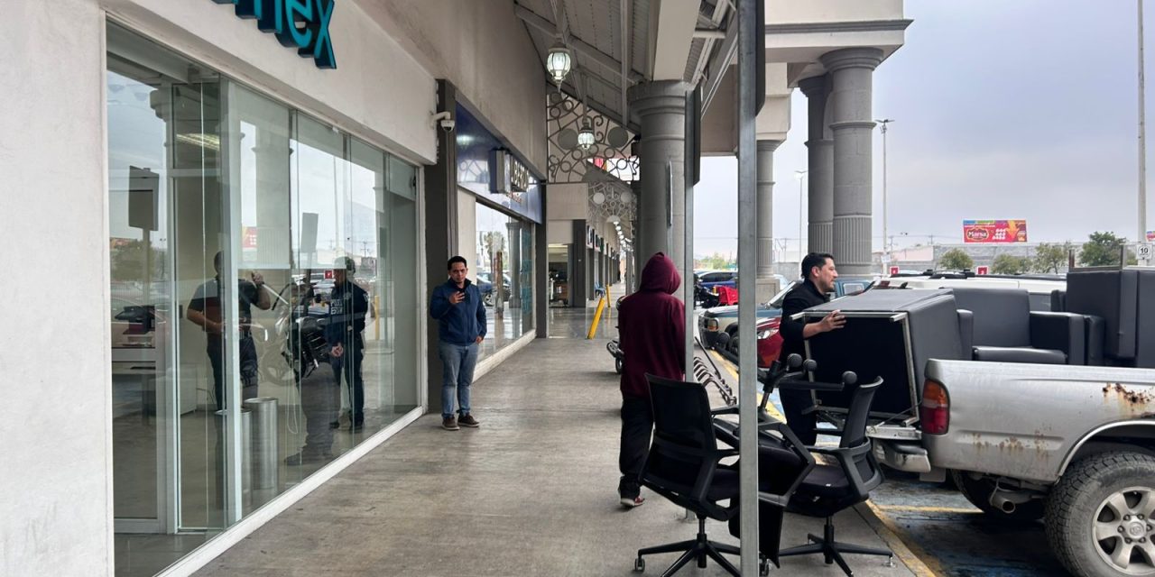 Embargan sucursal de Banamex en Saltillo