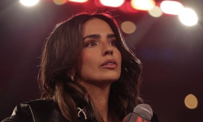 ‘¡Y con ustedes, John Lennon!’: el epic fail de Bárbara de Regil que se volvió viral en Supernova Génesis