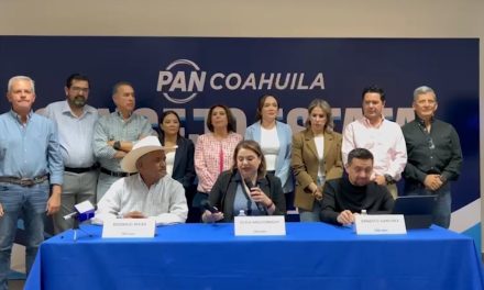 Con figuras de personajes de antaño PAN invitas población a ser candidatos en Coahuila