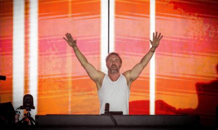 Video: Así fue la reacción de David Guetta al descubrir a su hija viéndolo en Coachella
