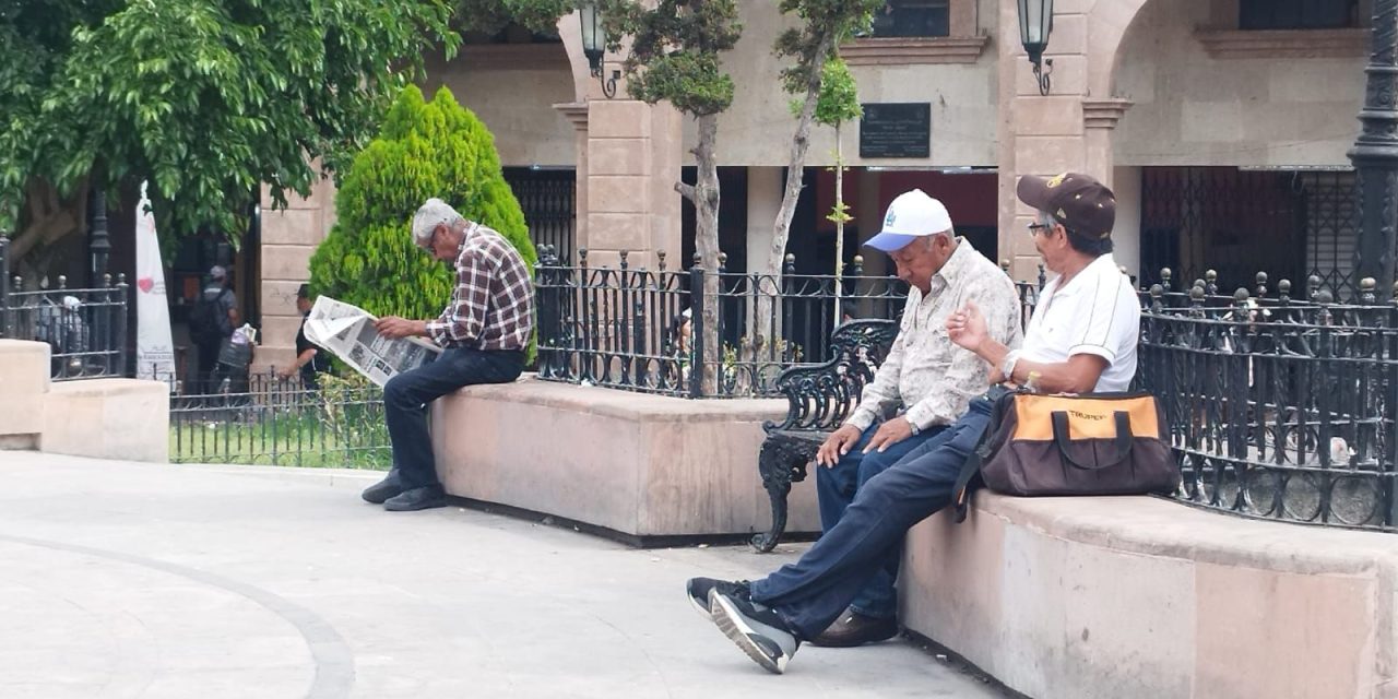 Pensionados y jubilados del IMSS tendrán que esperar a cobrar su pensión
