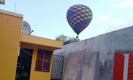 Globo aerostático realiza aterrizaje de emergencia en Montemorelos, Nuevo León