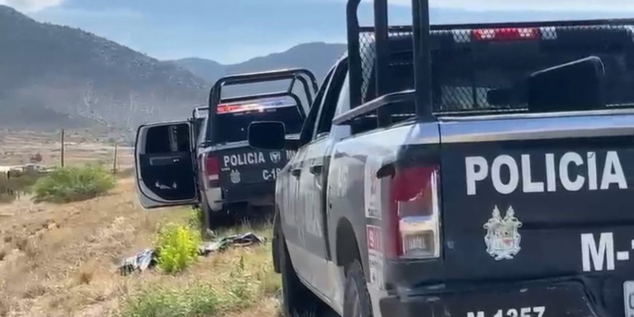 Hallan hombre sin vida en carretera libre 57
