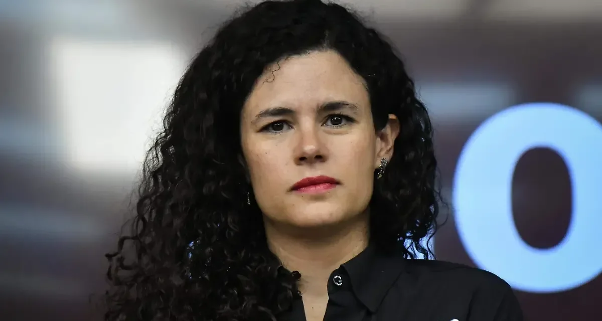 Luisa María Alcalde renuncia a la dirigencia nacional de Morena