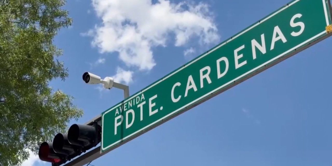 Modernizan la semaforización en la avenida presidente Cárdenas
