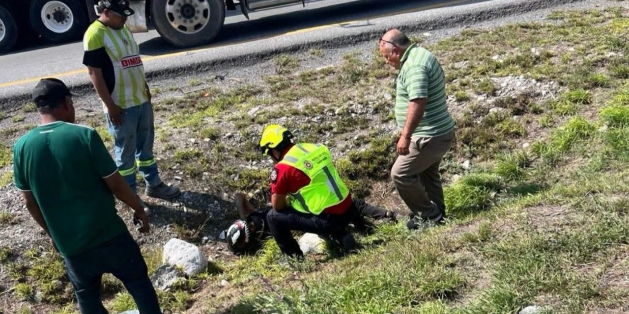 Motociclista resulta lesionado tras accidente en la carretera Saltillo-Monterrey