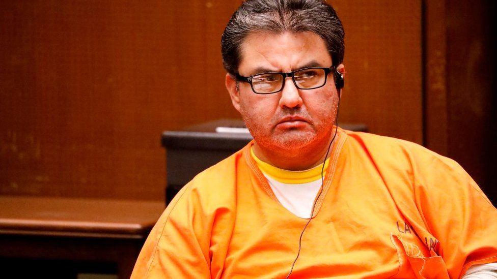 Reabren investigación contra Naasón Joaquín García en México