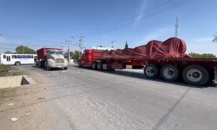 Manolo Jiménez dará solución a conflicto vial en Ramos Arizpe