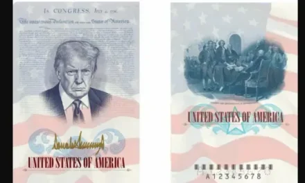 EE.UU. alista pasaportes conmemorativos por su independencia con imagen de Donald Trump