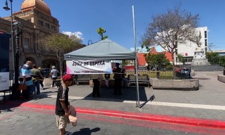 Planean construcción de parabús en la plaza Manuel Acuña, en el Distrito Centro