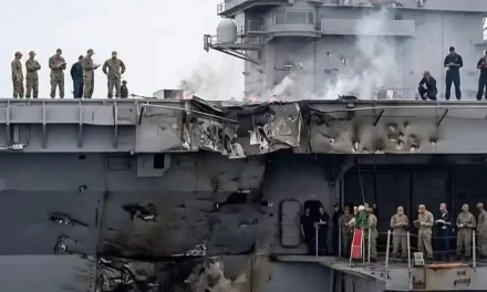 Ataque con drones sacude al portaaviones USS Abraham Lincoln en el océano Índico