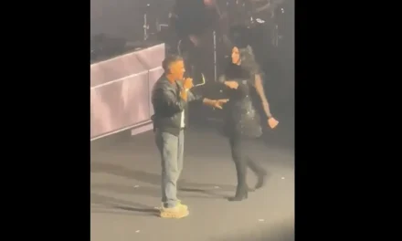 Alejandro Sanz desata risas y debate tras sorpresiva aparición con Laura Pausini en Bogotá