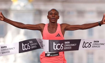 ¡Hace historia! Sebastian Sawe rompe barrera de las 2 horas en el maratón