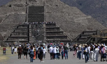 Pánico en Teotihuacán por balacera en las pirámides; reportan 2 muertos