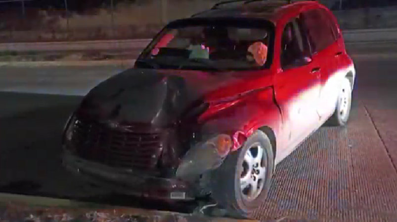 Saltillo: Deja su coche abandonado tras choque, autoridades presumen que iba ebrio