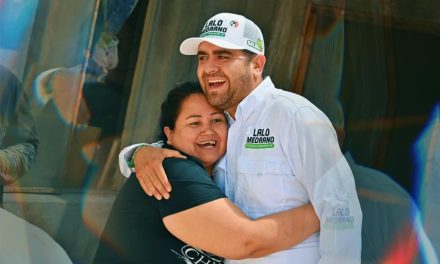 Más servicios para seguir fortaleciendo nuestras colonias: Lalo Medrano