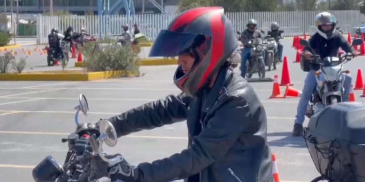Capacitan a más de 2 mil motociclistas con el programa ‘Rueda por tu Vida’