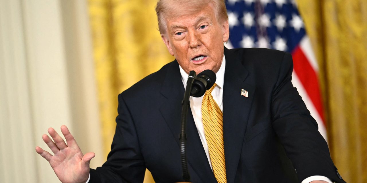 Trump desata tormenta diplomática al publicar mapa de Venezuela con la bandera de EE. UU.