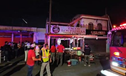 Flamazo en taquería genera movilización de cuerpos de emergencia en Saltillo