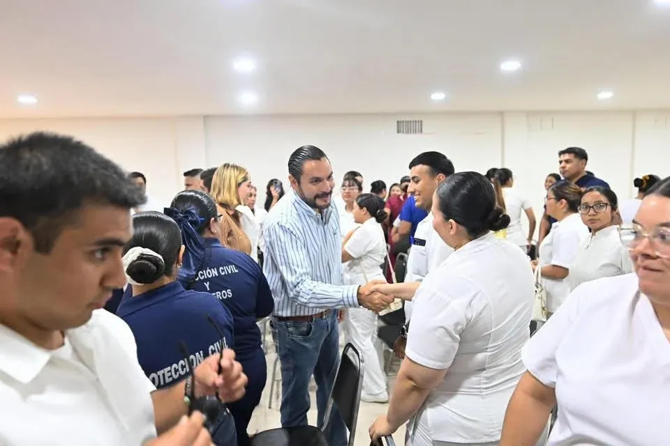 Reconocen a profesionales de la enfermería de Monclova
