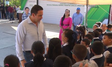 Impulsar la educación es trabajar por el futuro de Saltillo, destaca el alcalde