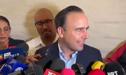Manolo Jiménez afirma que se llevó la inquietud de los coahuilenses a la autoridad federal por el calendario escolar