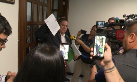 Piden la destitución de Tony Flores por ausencias a sesiones del Congreso Estatal