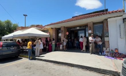 Restaurantes y panteones de Saltillo vivieron intenso movimiento por el Día de las Madres